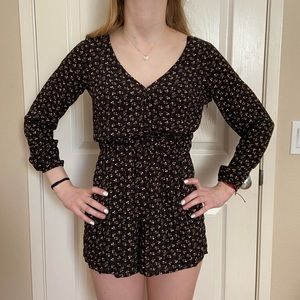 american eagle floral romper